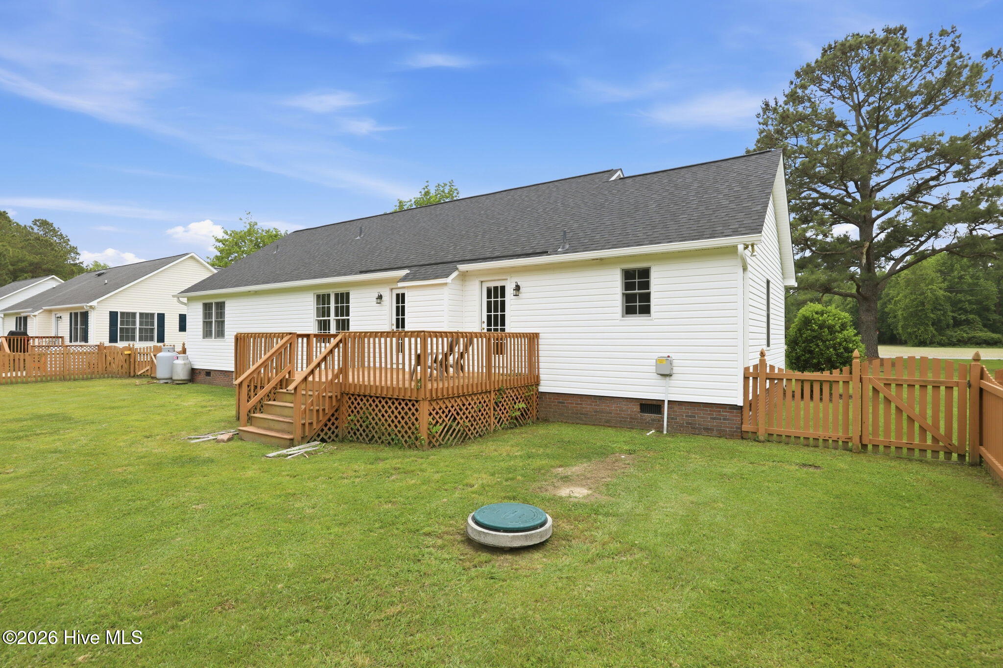 210 East Camp Kiro Road New Bern, NC 28560 - Photo 33 of 53