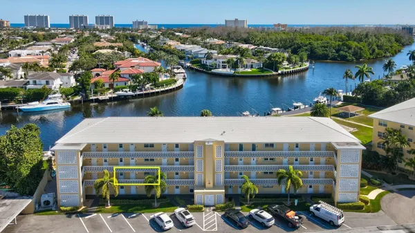 $2,950 | 330 North Federal Highway, Unit 211, Deerfield Beach, FL 33441