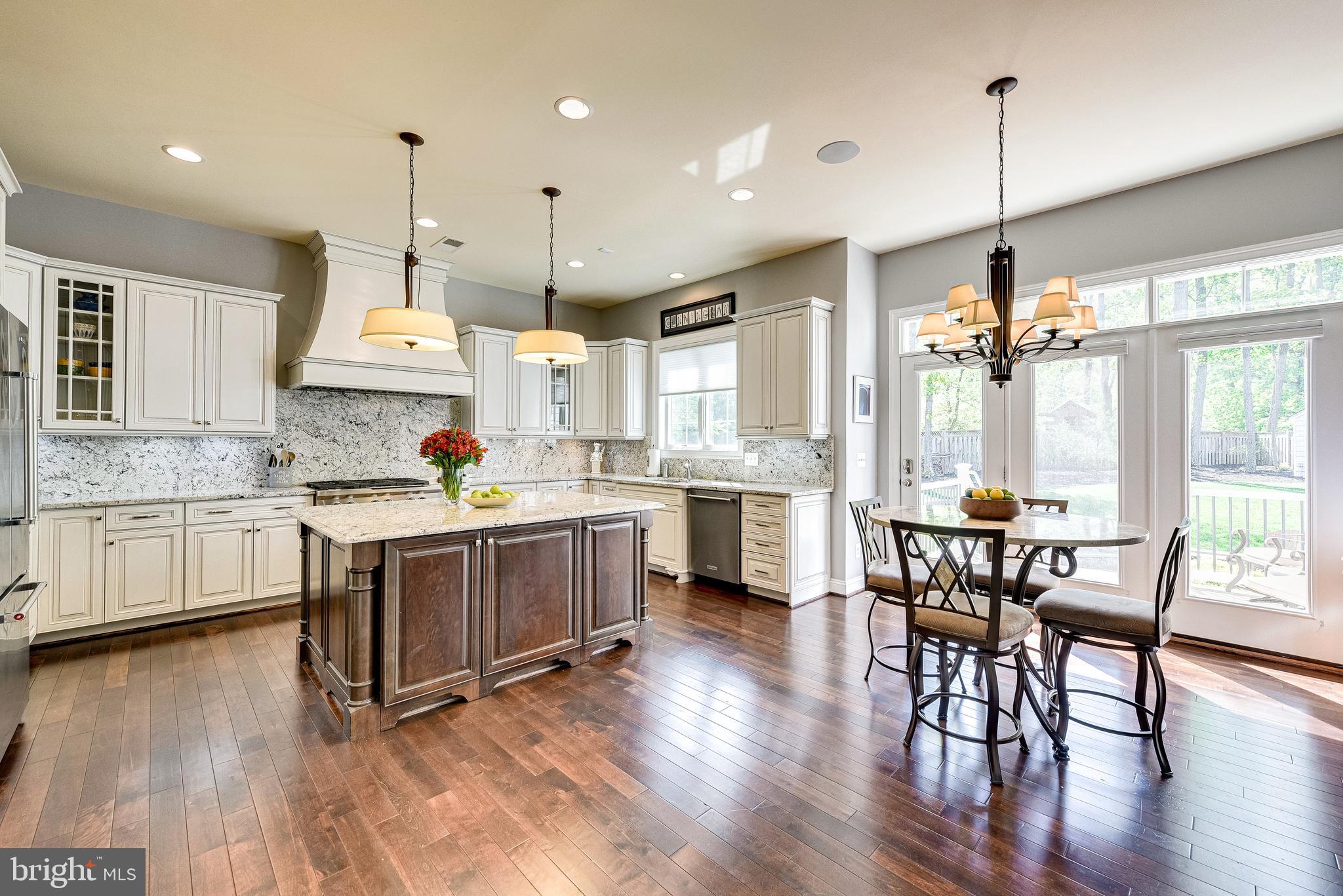 1705 Besley Road Vienna, VA 22182 - Photo 16 of 64