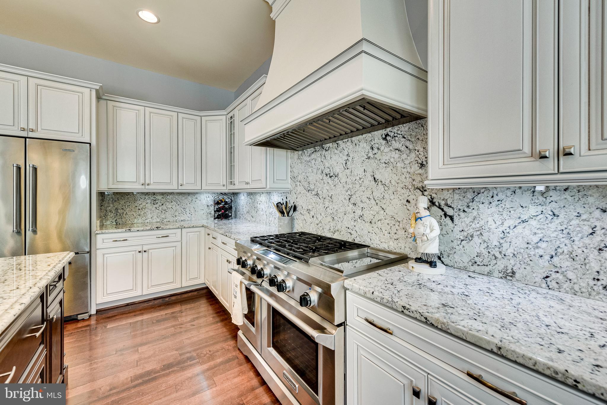 1705 Besley Road Vienna, VA 22182 - Photo 19 of 64