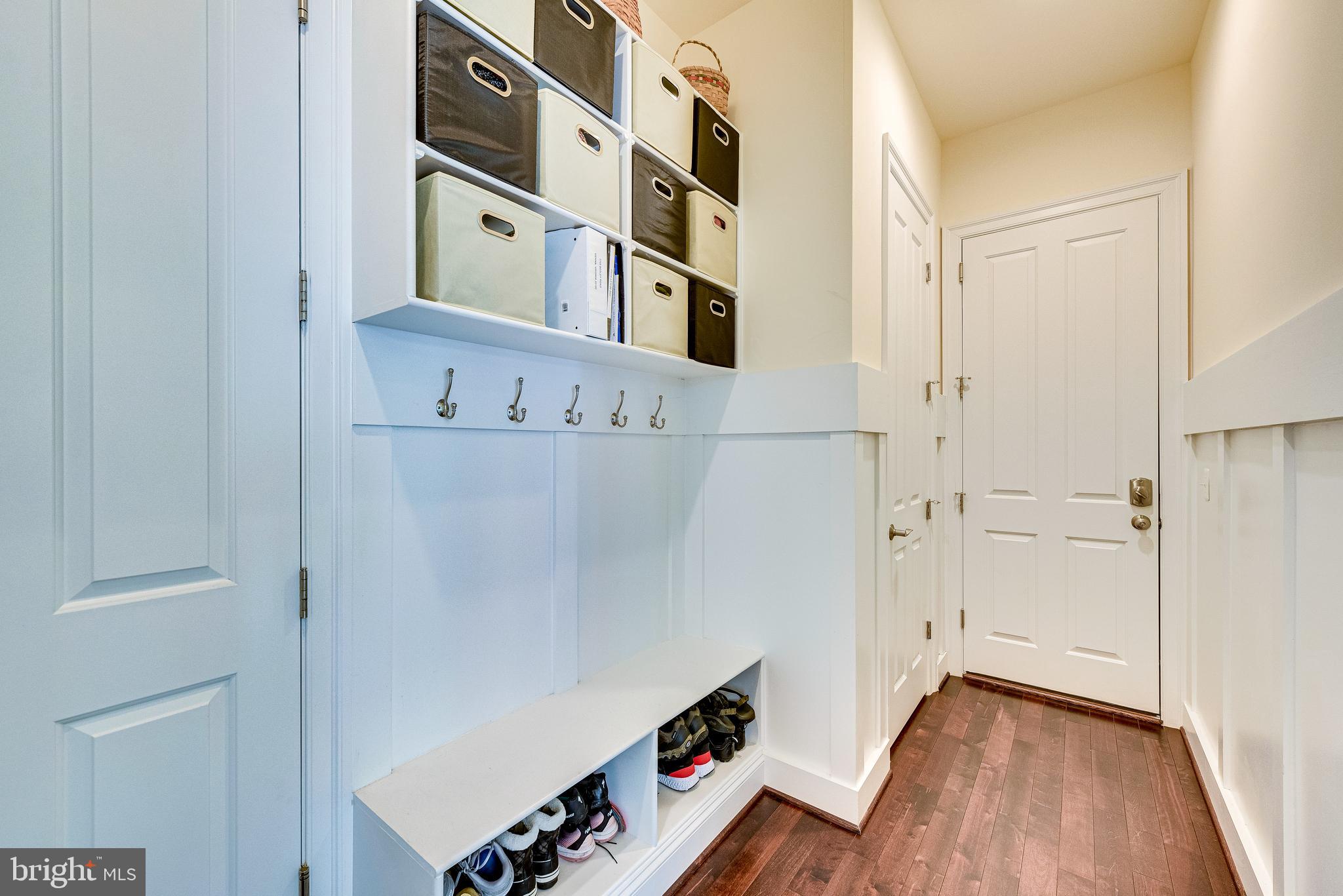 1705 Besley Road Vienna, VA 22182 - Photo 21 of 64