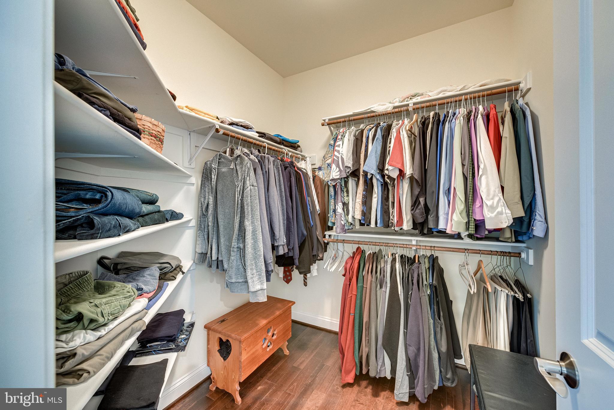 1705 Besley Road Vienna, VA 22182 - Photo 33 of 64