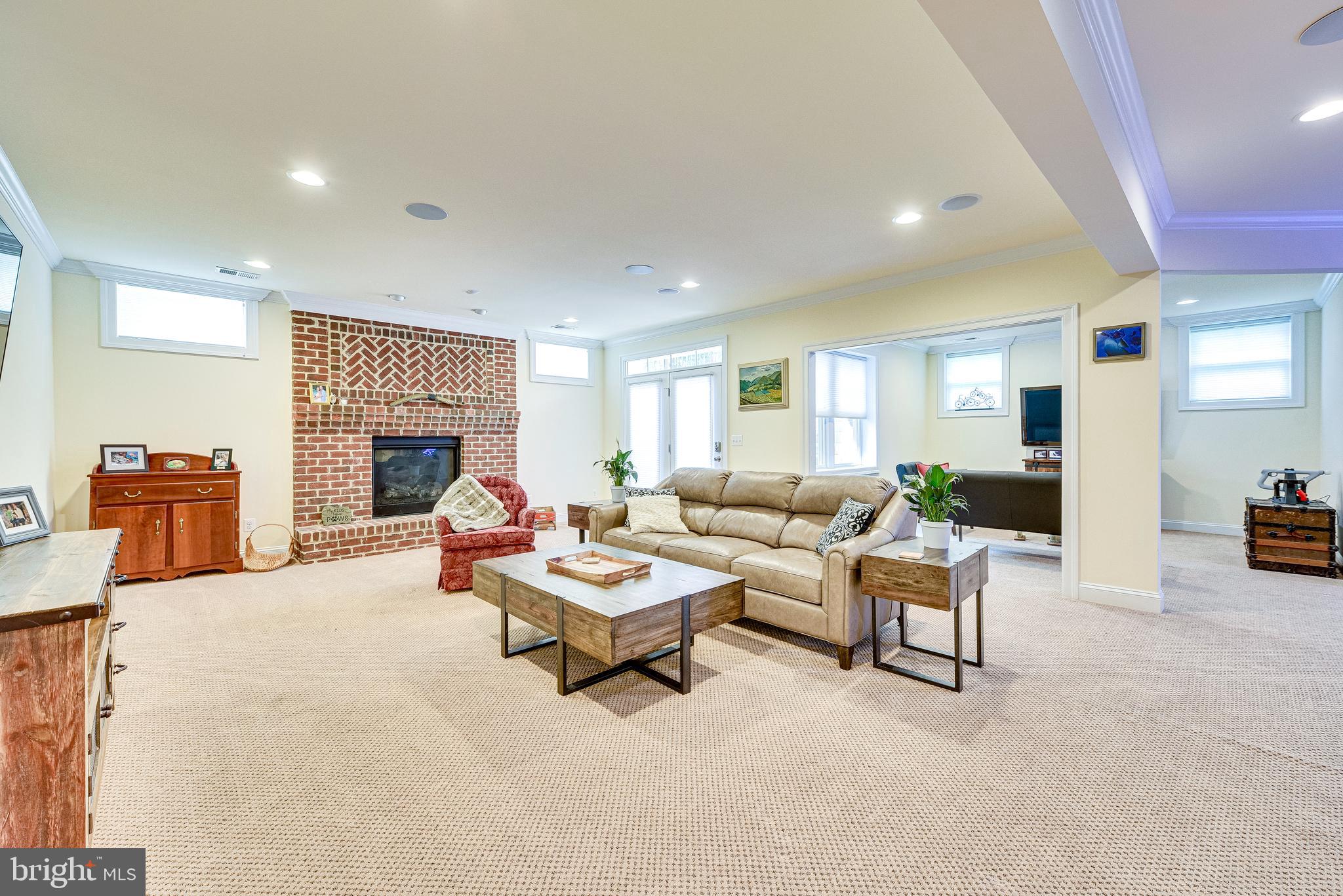 1705 Besley Road Vienna, VA 22182 - Photo 46 of 64