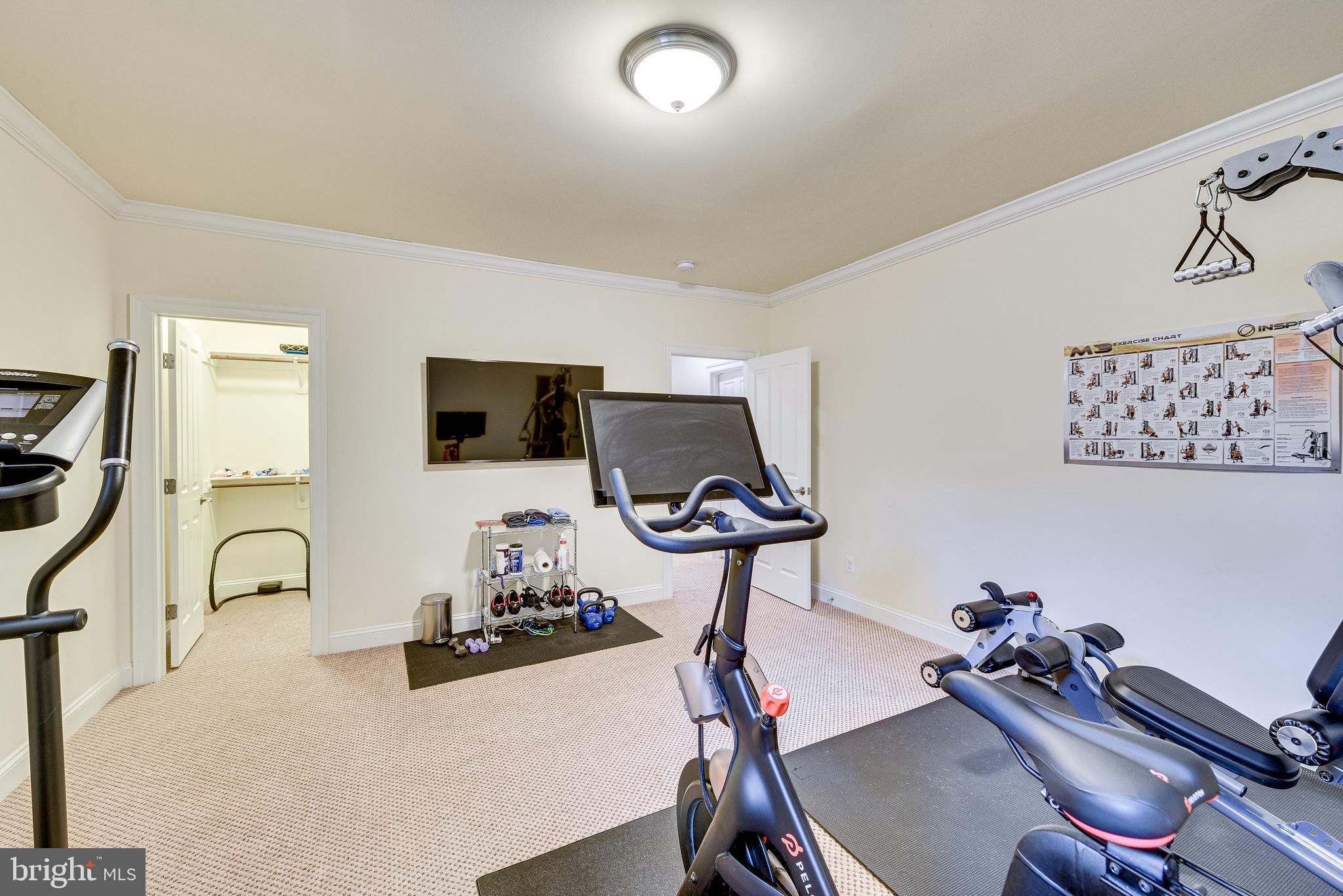 1705 Besley Road Vienna, VA 22182 - Photo 51 of 64