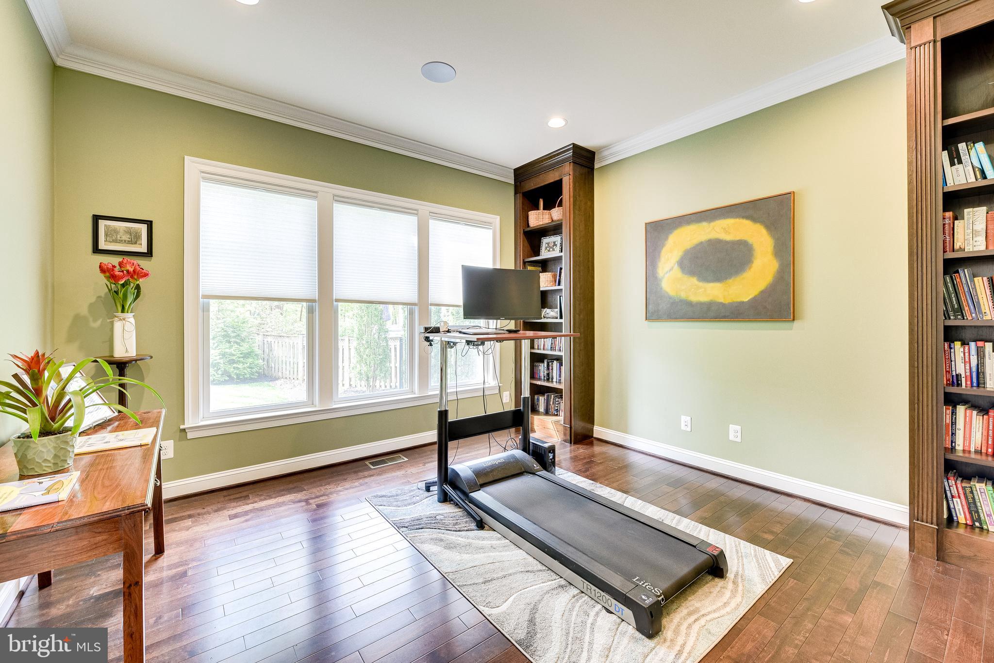 1705 Besley Road Vienna, VA 22182 - Photo 9 of 64