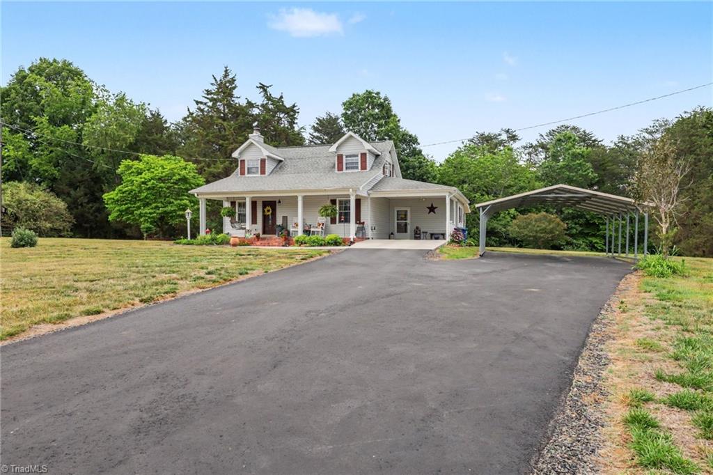 329 Pine Road Eden, NC 27288 - Photo 5 of 25