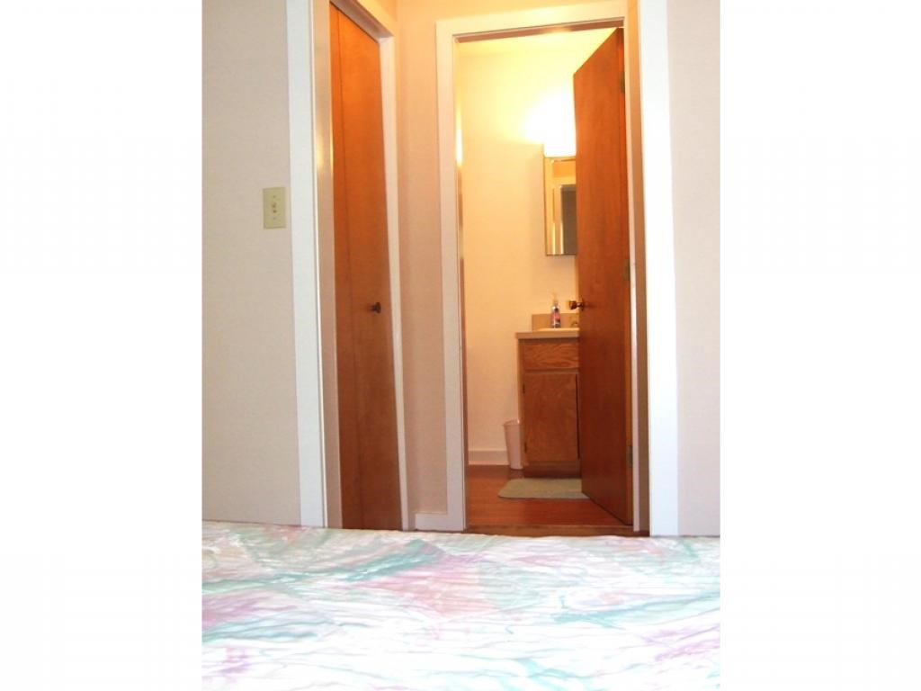 35 Tenney Brook Road, Unit 4 Plymouth, NH 03264 - Photo 13 of 24 Gallery Image 13