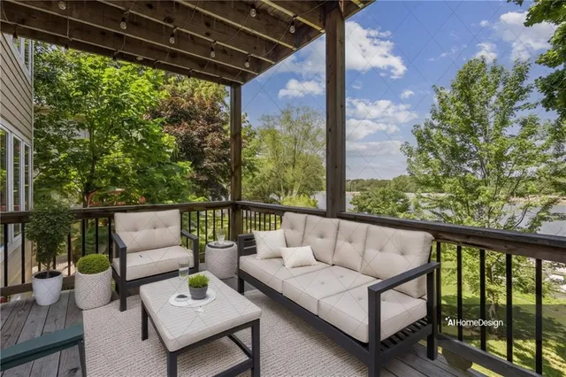 $659,999 | 14 Emerald Shore Drive, Lake Tapawingo, MO 64015