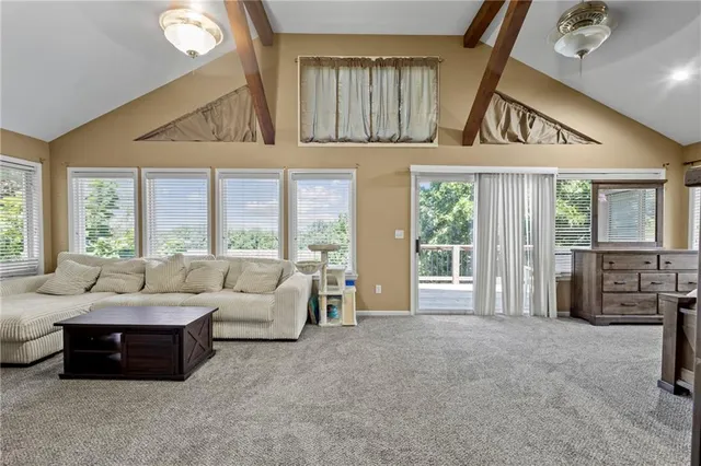 $659,999 | 14 Emerald Shore Drive, Lake Tapawingo, MO 64015