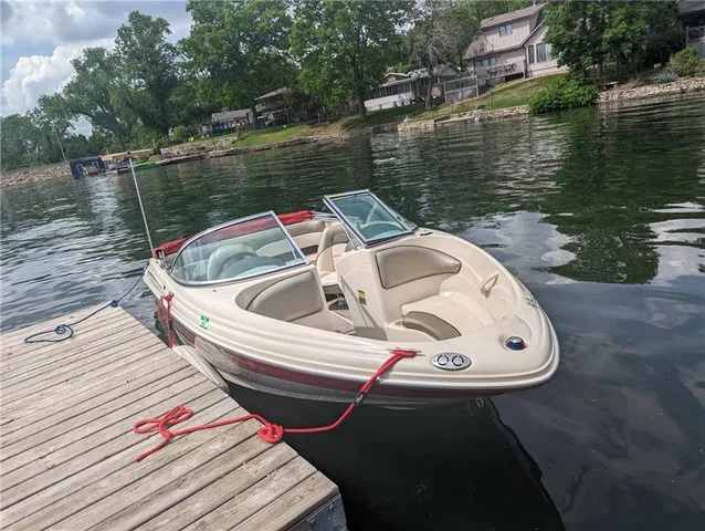 $659,999 | 14 Emerald Shore Drive, Lake Tapawingo, MO 64015