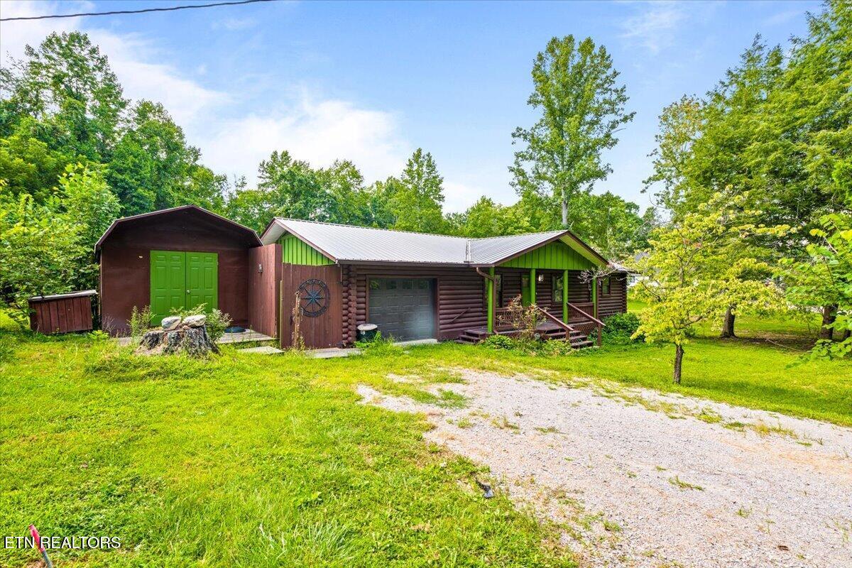 1173 Sand Cut Road Oneida, TN 37841 - Photo 4 of 44 04-1173 Sand Cut Rd
