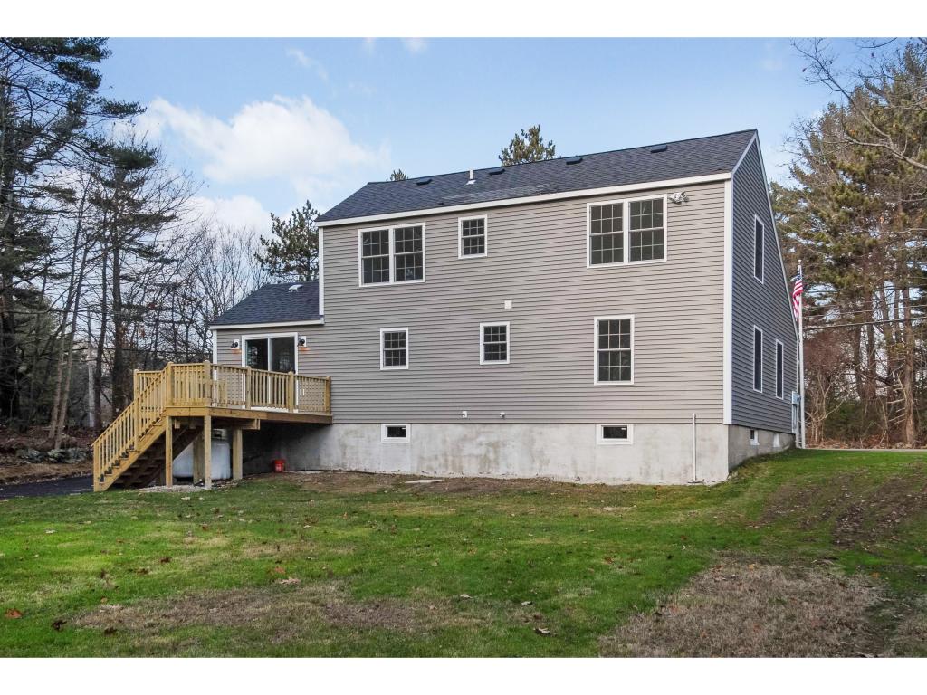 93 Mill Road North Hampton, NH 03862 - Photo 13 of 21