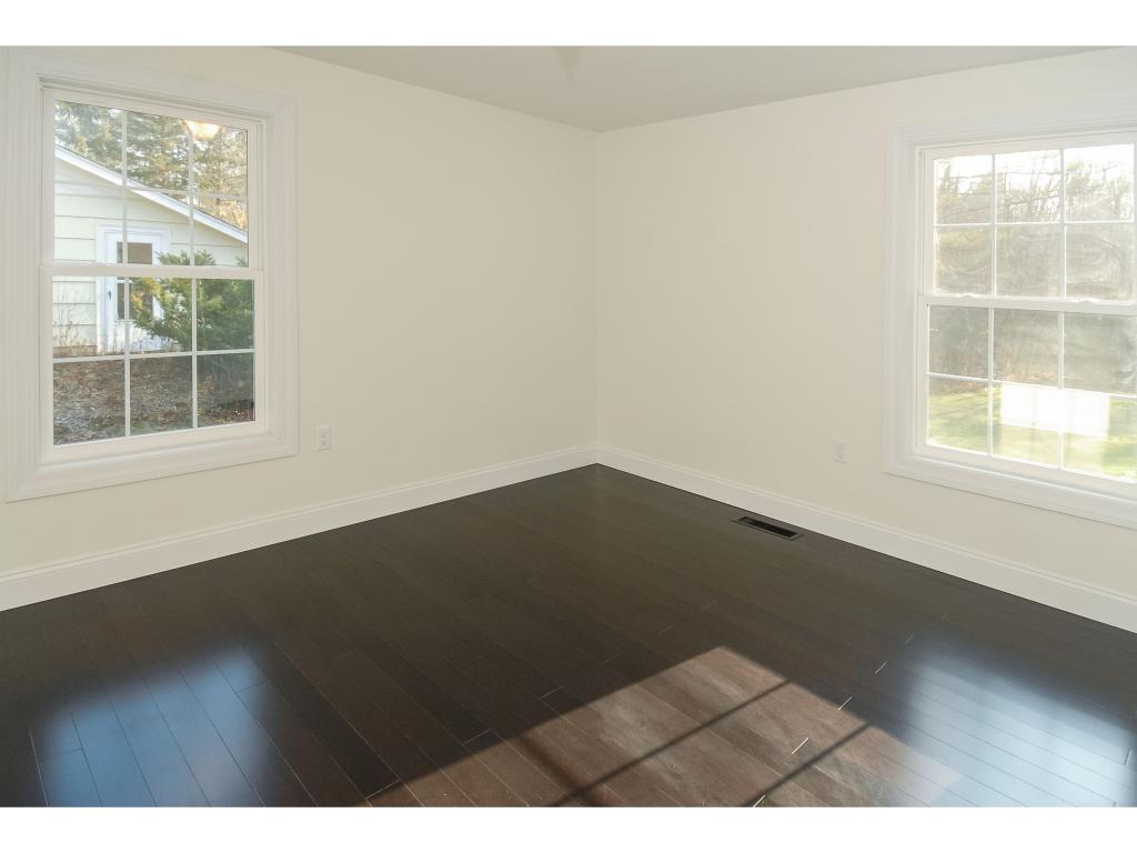 93 Mill Road North Hampton, NH 03862 - Photo 8 of 21