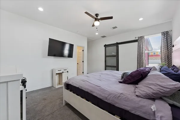 $2,050 | 4547 Newberry Street, Houston, TX 77051