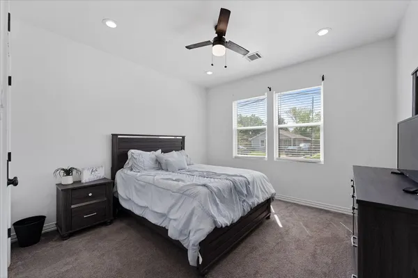 $2,050 | 4547 Newberry Street, Houston, TX 77051