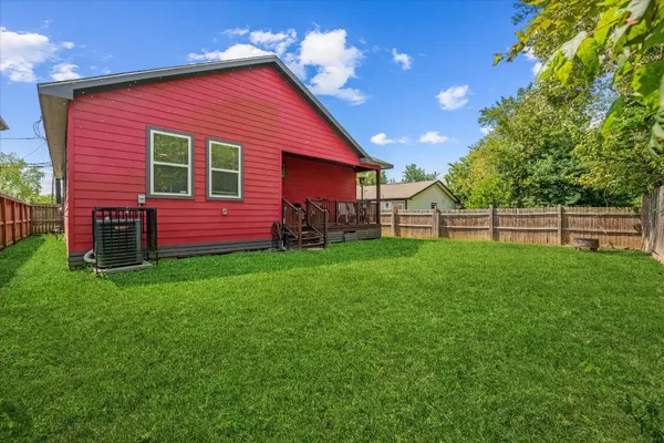 $2,000 | 4547 Newberry Street, Houston, TX 77051