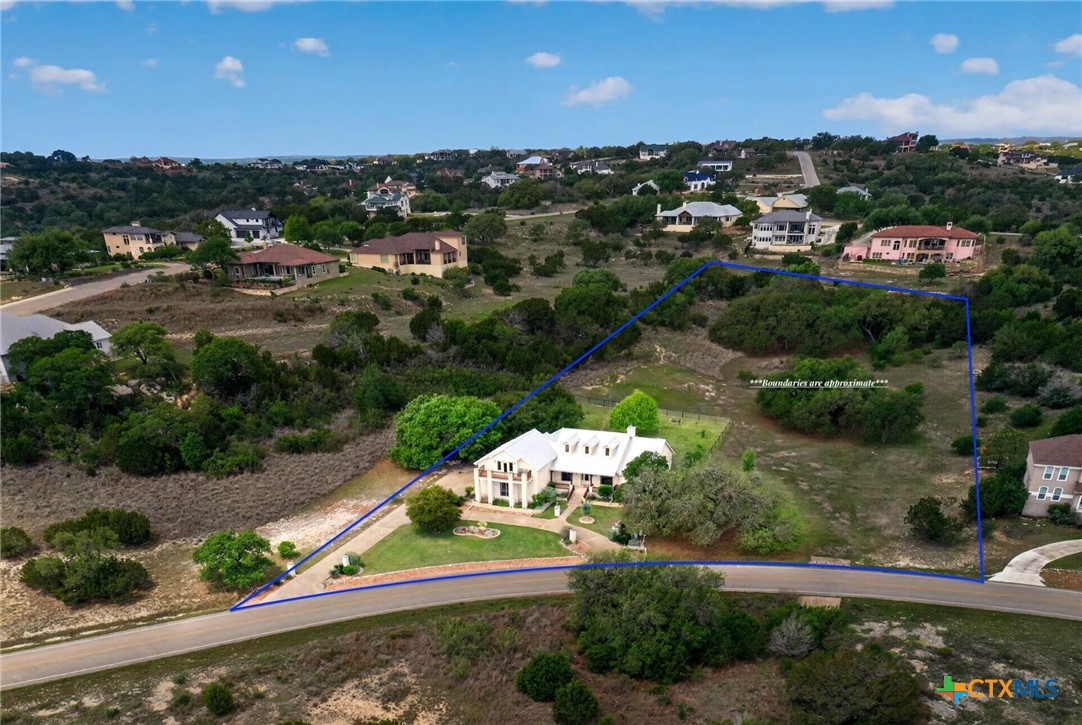 123 Grosbeak Drive Spring Branch, TX 78070 - Photo 5 of 48