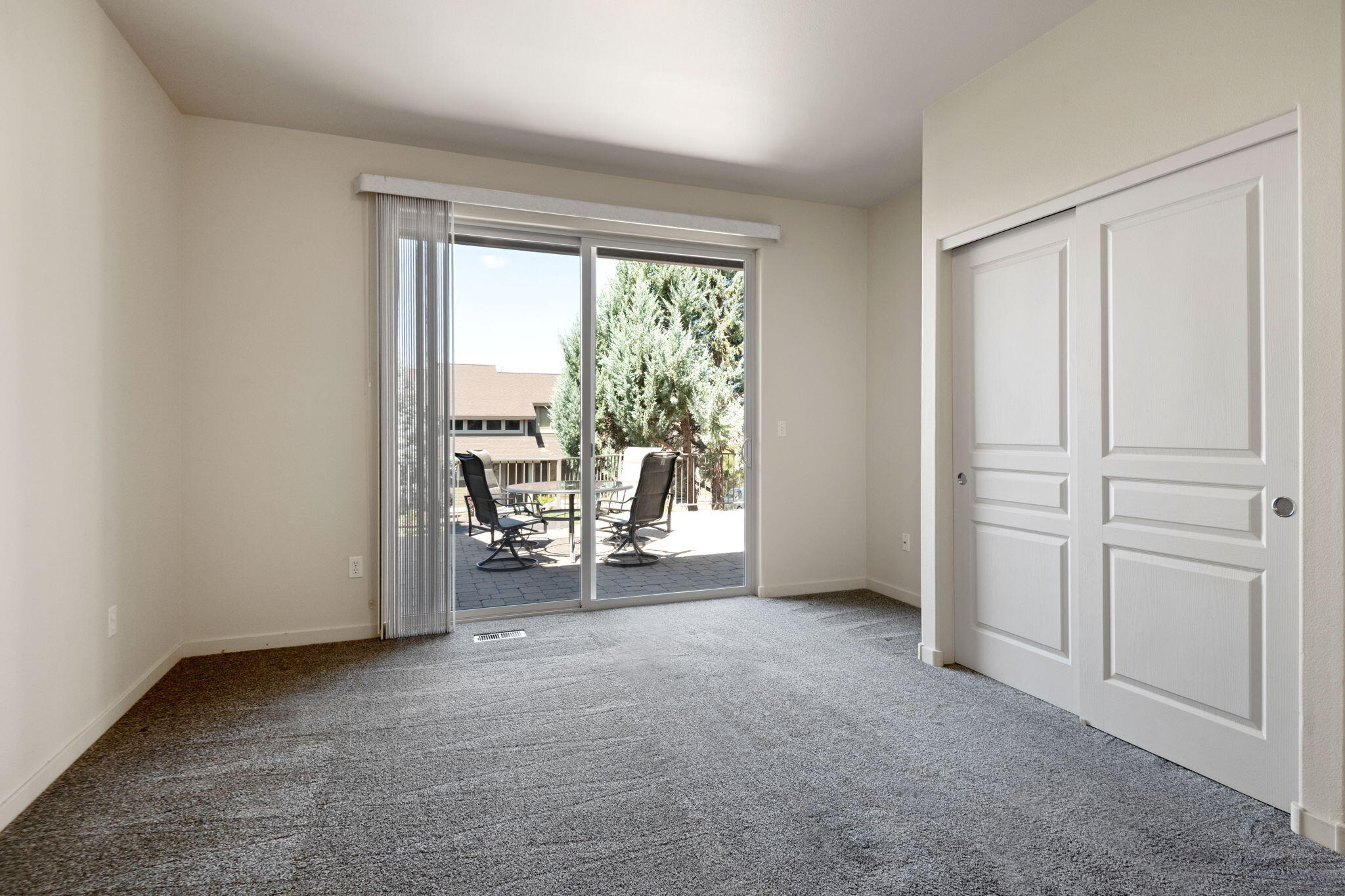 10681 Village Loop Redmond, OR 97756 - Photo 13 of 29 12-web-or-mls-DSC_8857