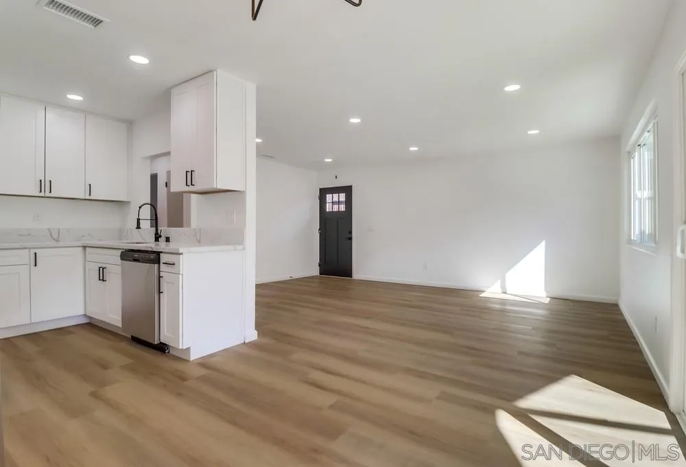 2821-25 Rosedale Way Spring Valley, CA 91977 - Photo 36 of 72