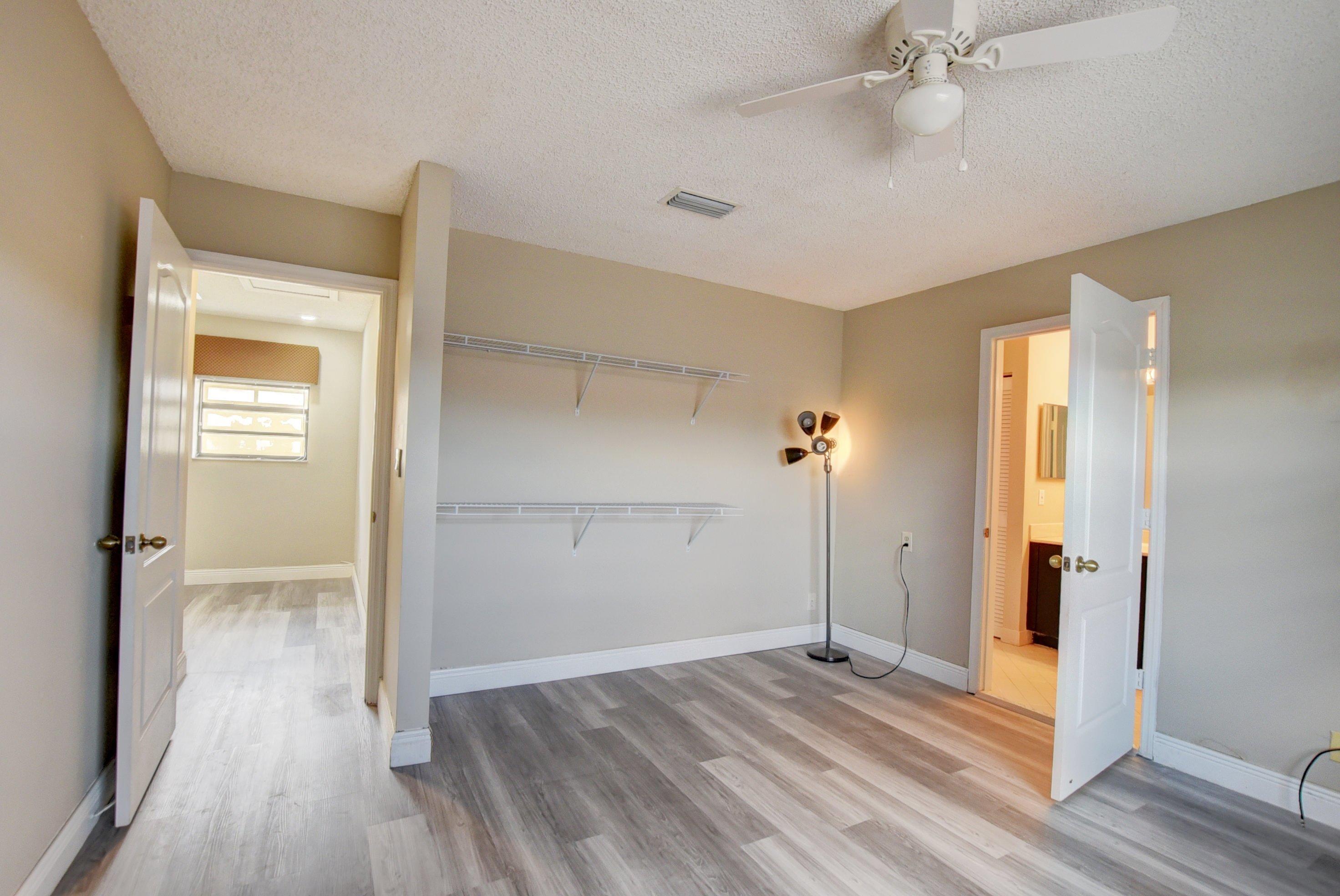 8718 Vía Reale Boca Raton, FL 33496 - Photo 18 of 26 18