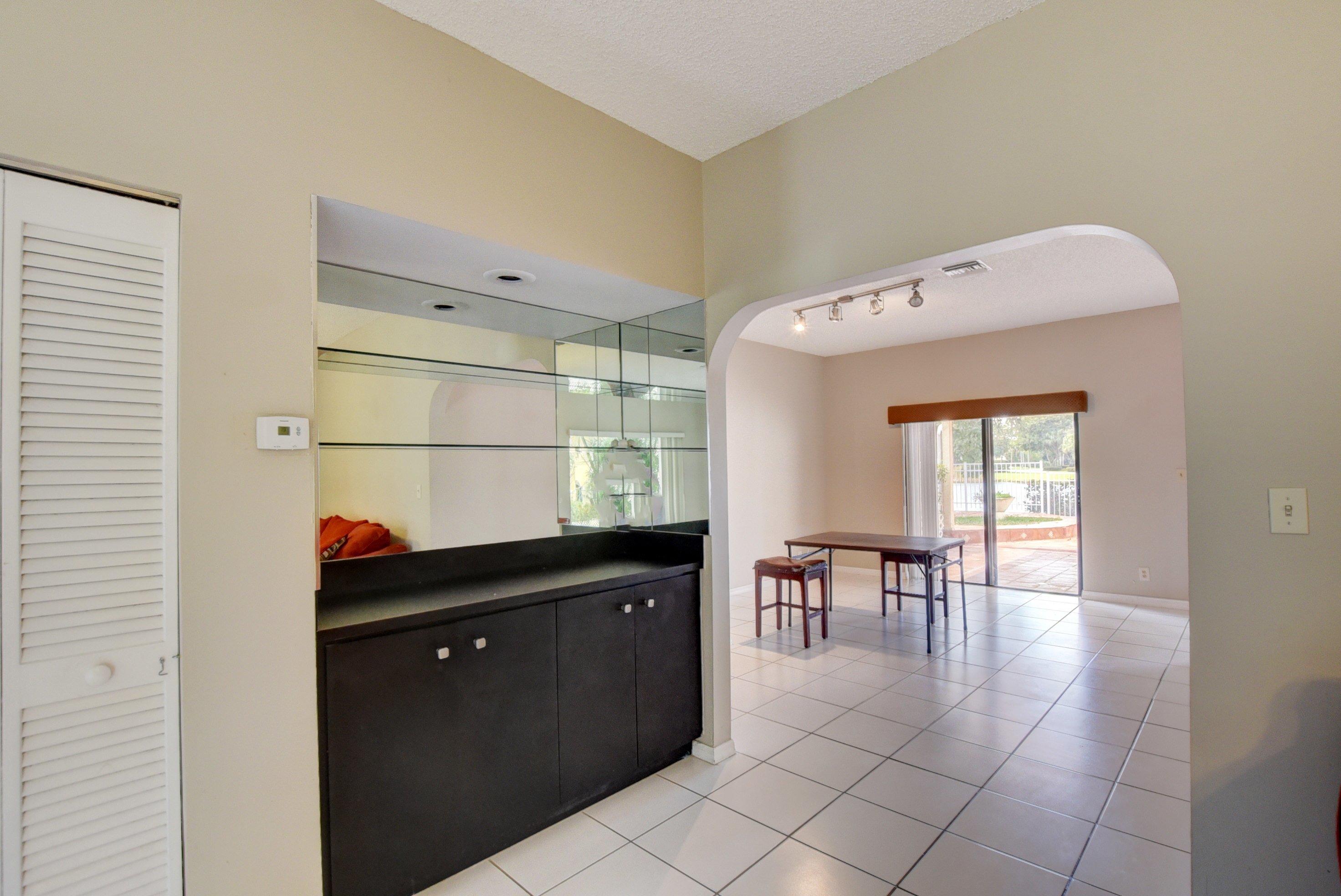 8718 Vía Reale Boca Raton, FL 33496 - Photo 7 of 26 7