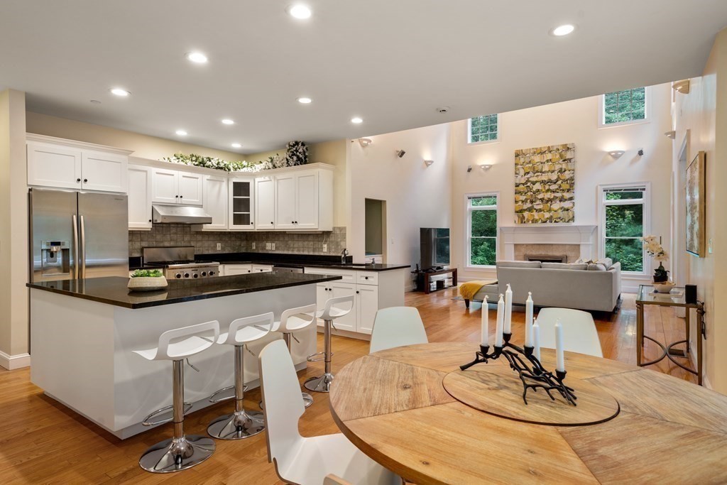 6 Sandy Hill Road Wayland, MA 01778 - Photo 12 of 40