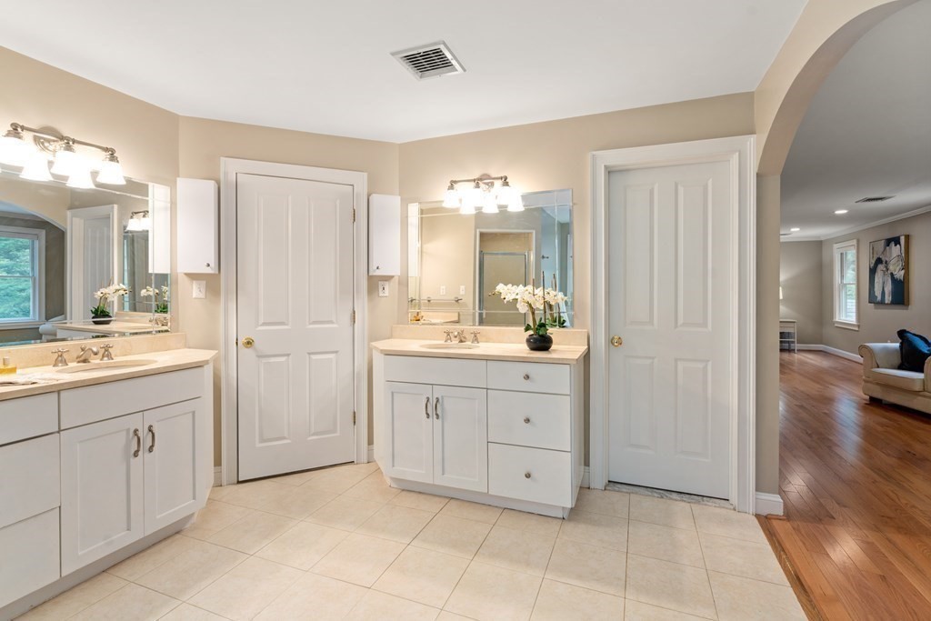 6 Sandy Hill Road Wayland, MA 01778 - Photo 23 of 40