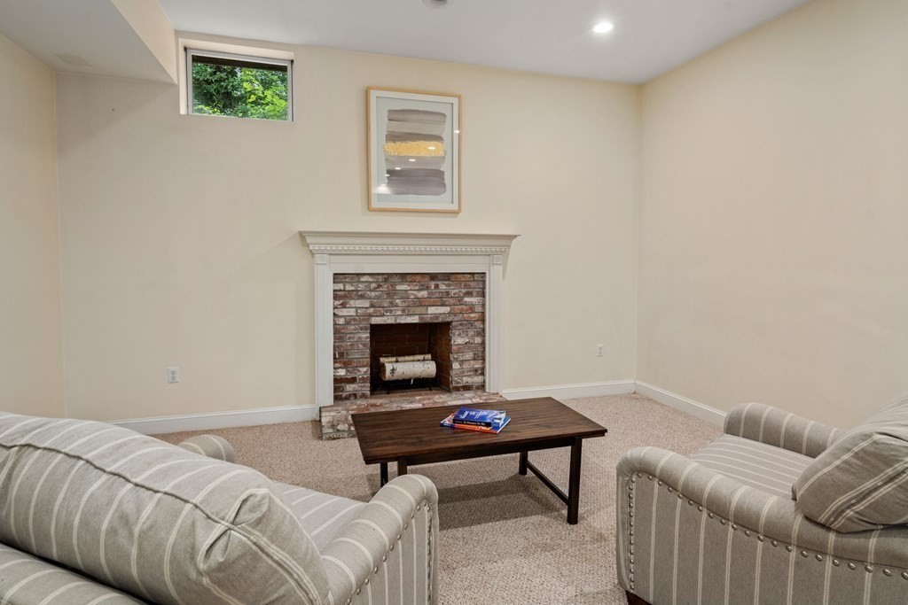 6 Sandy Hill Road Wayland, MA 01778 - Photo 33 of 40