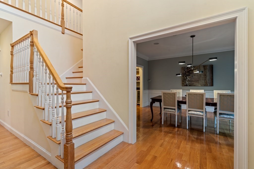 6 Sandy Hill Road Wayland, MA 01778 - Photo 4 of 40