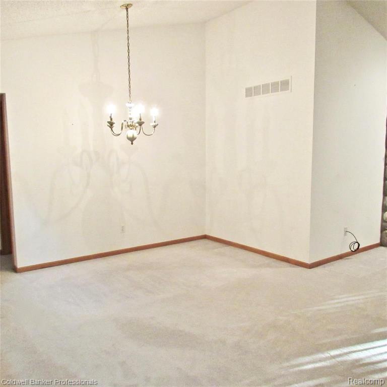 22320 River Ridge Trail Farmington Hills, MI 48335 - Photo 28 of 42