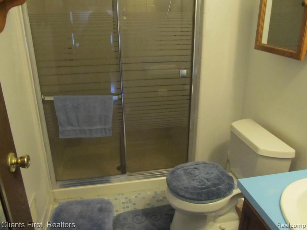 1427 Wagon Wheel Road Canton, MI 48188 - Photo 6 of 14 IMG_2317.jpg