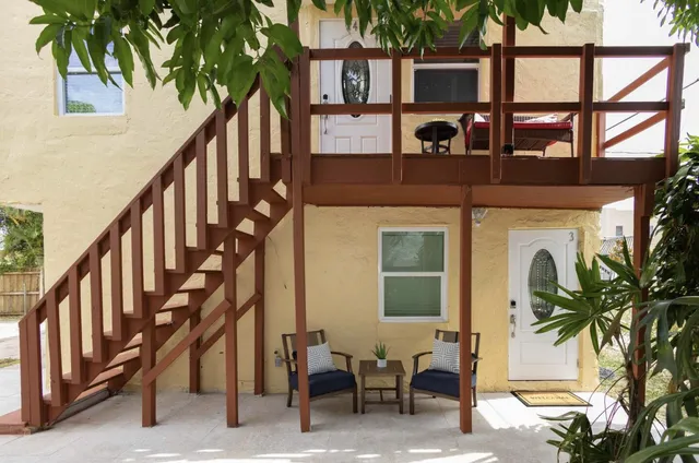 $2,950 | 420 Avenida Alegre, Unit 3, West Palm Beach, FL 33405