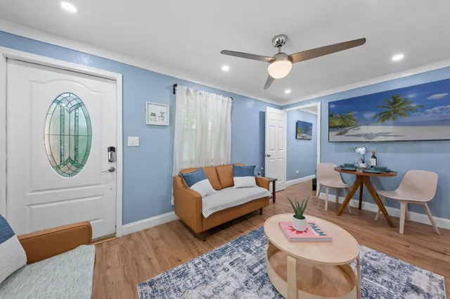 $2,950 | 420 Avenida Alegre, Unit 3, West Palm Beach, FL 33405