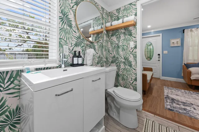 $2,950 | 420 Avenida Alegre, Unit 3, West Palm Beach, FL 33405