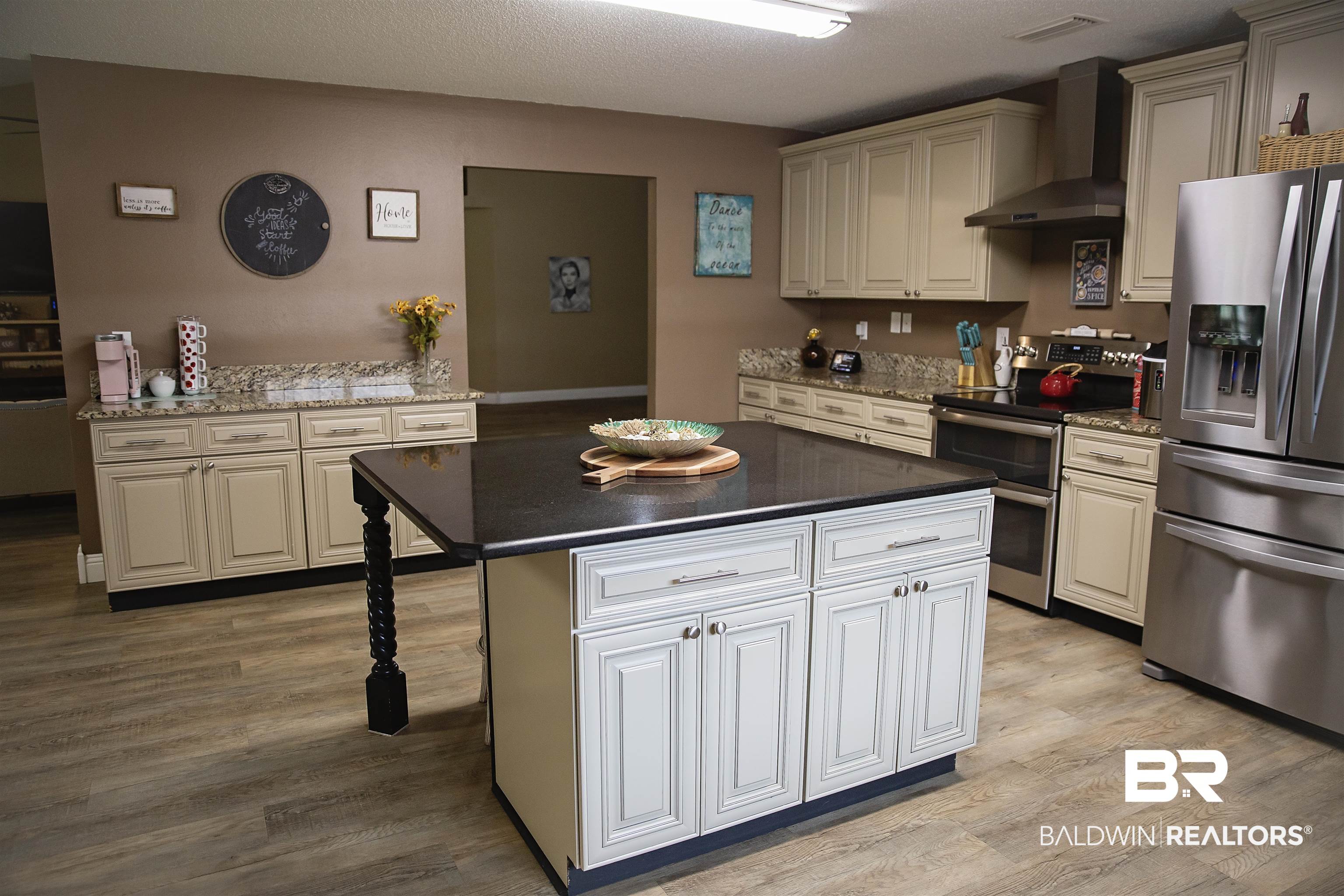 11705 Venice Boulevard Foley, AL 36535 - Photo 14 of 43