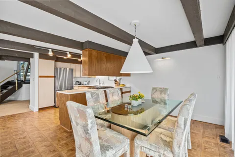 $555,000 | 930 Alpine Drive, Unit PP2, Fontana, WI 53125