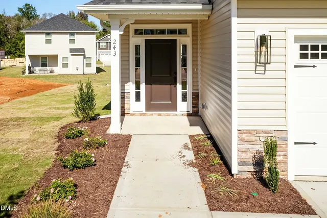 $355,550 | 243 New Twin Br Court, Smithfield, NC 27577