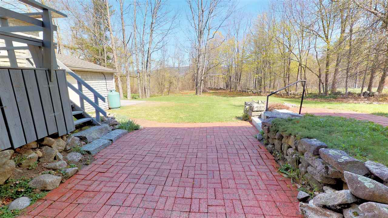 13 Little Pond Road Sandwich, NH 03227 - Photo 11 of 40