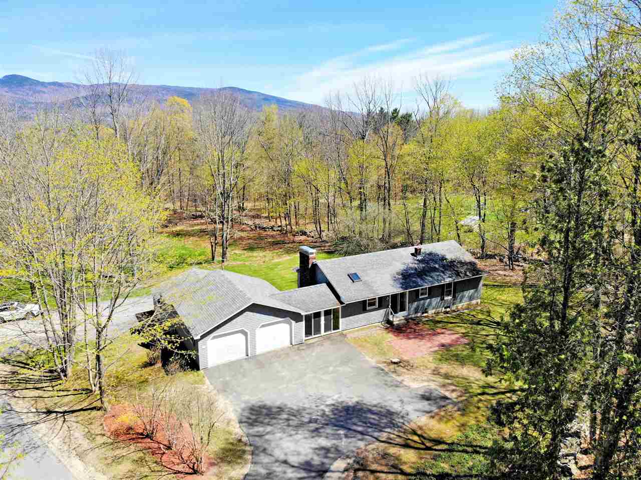 13 Little Pond Road Sandwich, NH 03227 - Photo 3 of 40