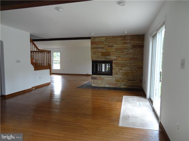 2 Justa Lane Cherry Hill, NJ 08003 - Photo 7 of 24 Dining Room