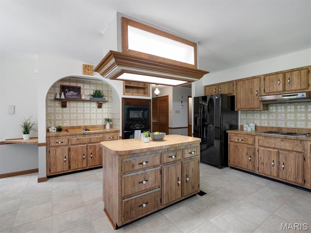 9733 Fall Ridge Trail Sunset Hills, MO 63127 - Photo 11 of 56 Gallery Image 11