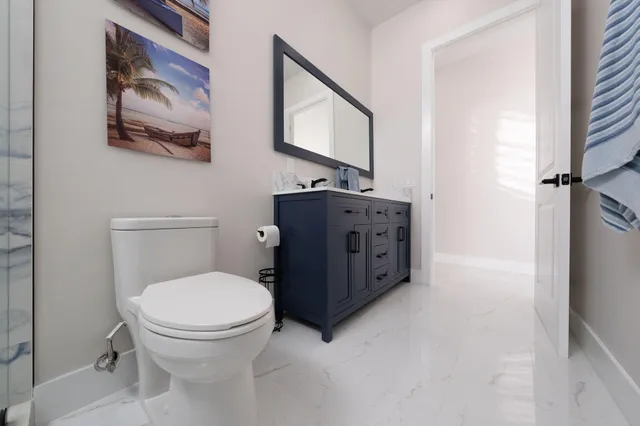 $2,200,000 | 1631 Sunrise Drive, Big Pine Key, FL 33043