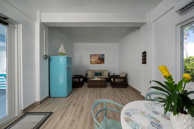 $2,200,000 | 1631 Sunrise Drive, Big Pine Key, FL 33043