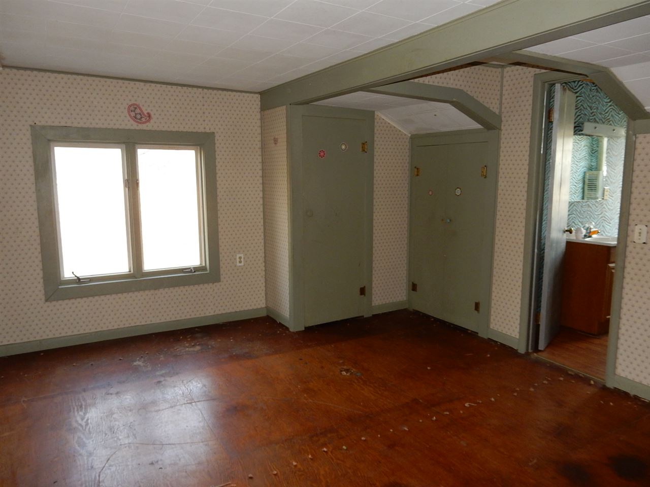 604 Coon Path Road Spencer, IN 47460 - Photo 2 of 13