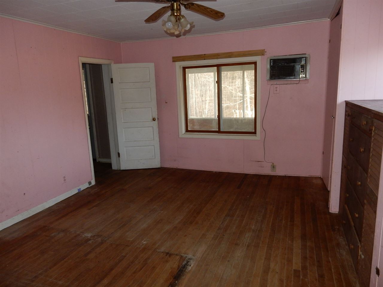 604 Coon Path Road Spencer, IN 47460 - Photo 12 of 13