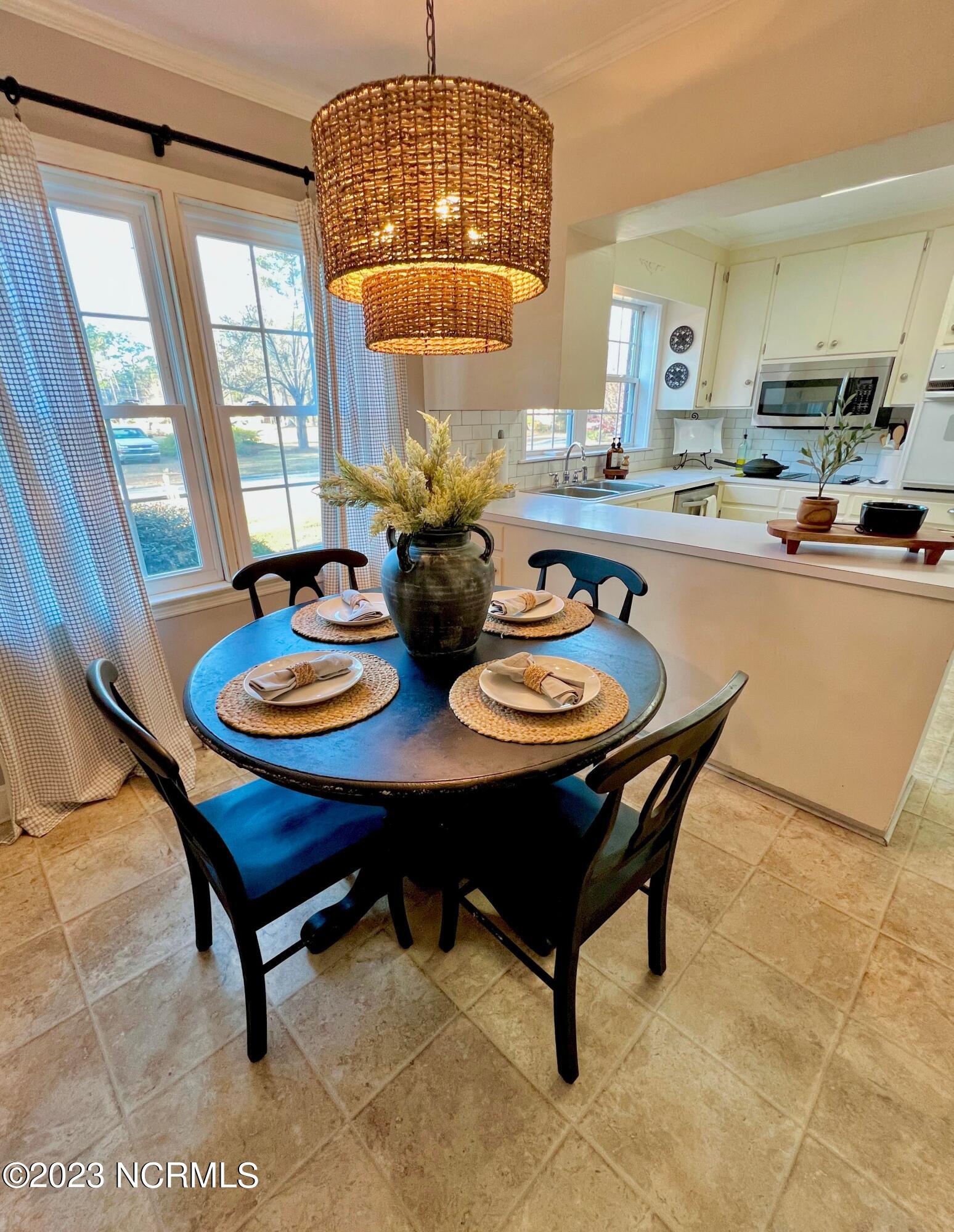 2301 Hardee Road Kinston, NC 28504 - Photo 30 of 71 322083896_1916969272014227_2135937124426