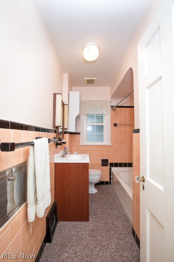 941 Gulf Road Elyria, OH 44035 - Photo 12 of 24 Gallery Image 12