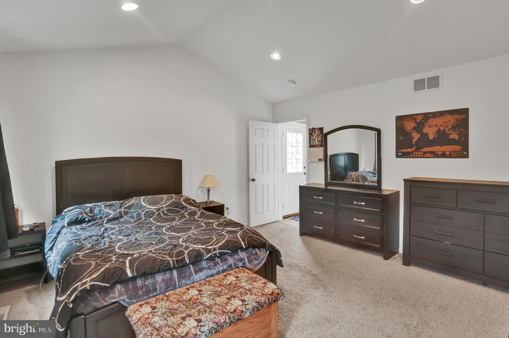 3355 Seip Road Macungie, PA 18062 - Photo 11 of 27 Gallery Image 11