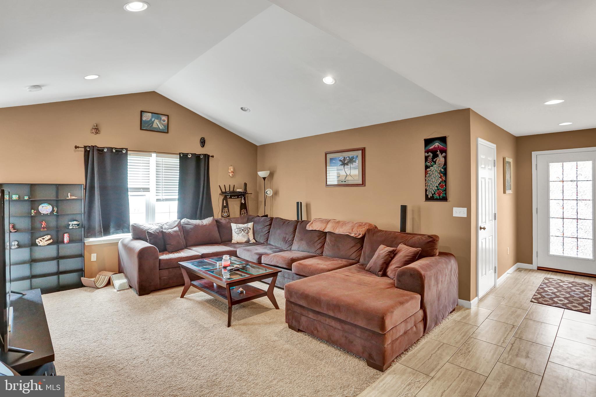 3355 Seip Road Macungie, PA 18062 - Photo 9 of 27 Gallery Image 9