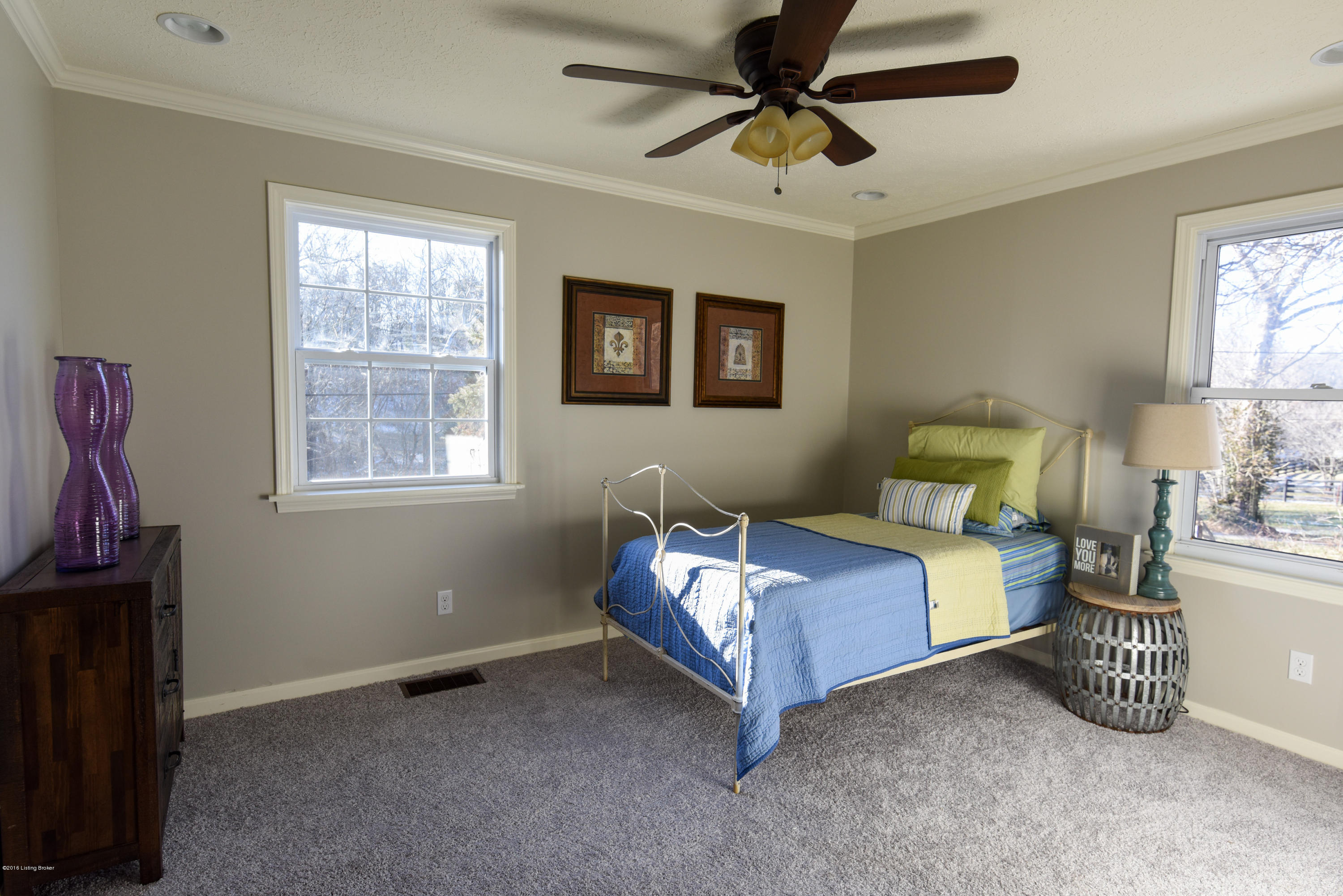 4011 Chenoweth Run Road Louisville, KY 40299 - Photo 22 of 39 DKP_9825